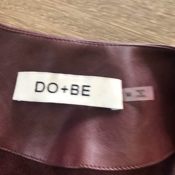 DO + BE Maroon Purple Faux Leather Peplum Blazer M - Picture 5 of 6